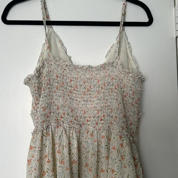 Amaryllis Floral Tan Spaghetti Strap Tiered Sundress Size Medium - Picture 7 of 7